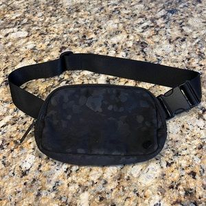 Lululemon Belt Bag